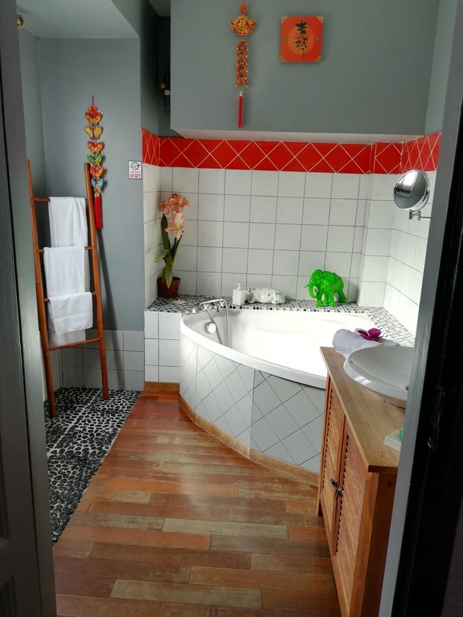 Guest house Itsara Suites *